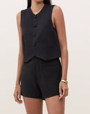 Short com Bolsos Embutidos - Preto