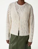 CARDIGAN TRICOT PONTO DIFERENCIADO - BEGE