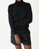 SUÉTER GOLA ALTA  - PRETO