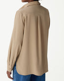 CAMISA ALONGADA COM FENDA - BEGE