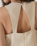 BLUSA SEM MANGAS DE CREPE - AREIA