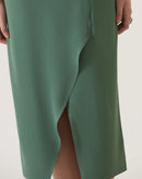 VESTIDO COM FENDA FRONTAL - VERDE