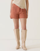 SHORTS COM PENCE DE ALFAIATARIA - VINHO